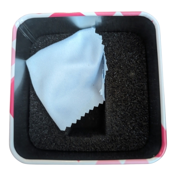 NWT NORTH Gold Tone Classic Roman Numeral Watch - Picture 5 of 8